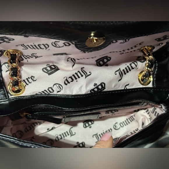 Juicy Couture Black Shoulder Bag with Gold Chain - Picture 3 of 6